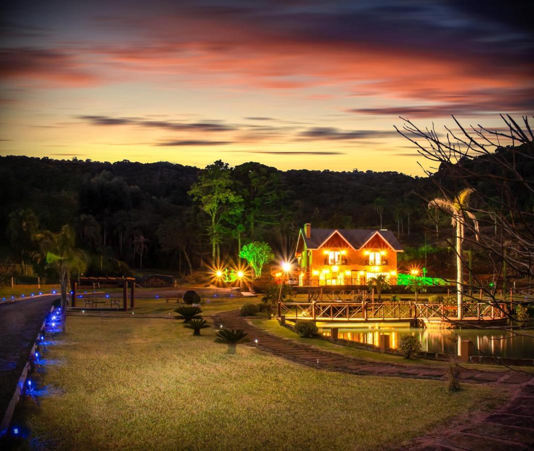 Palast Haus Pousada Gramado Esterno foto